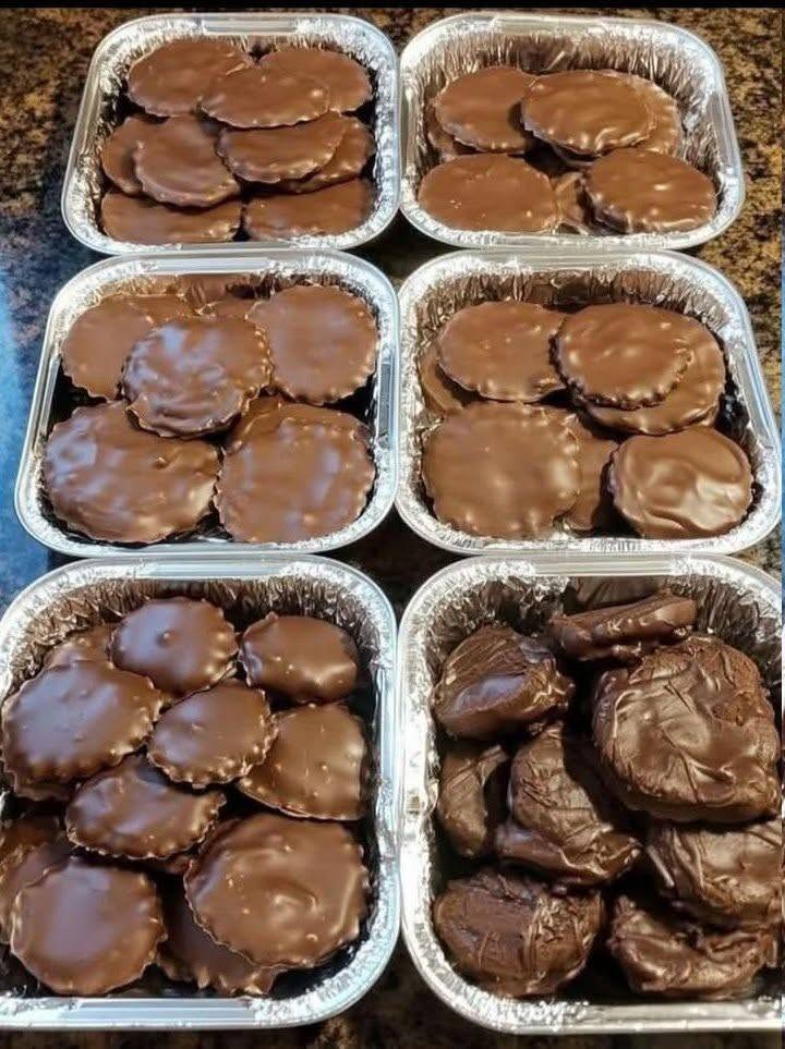 HOMEMADE TURTLE CANDY WITH PECANS AND CARAMEL !!!