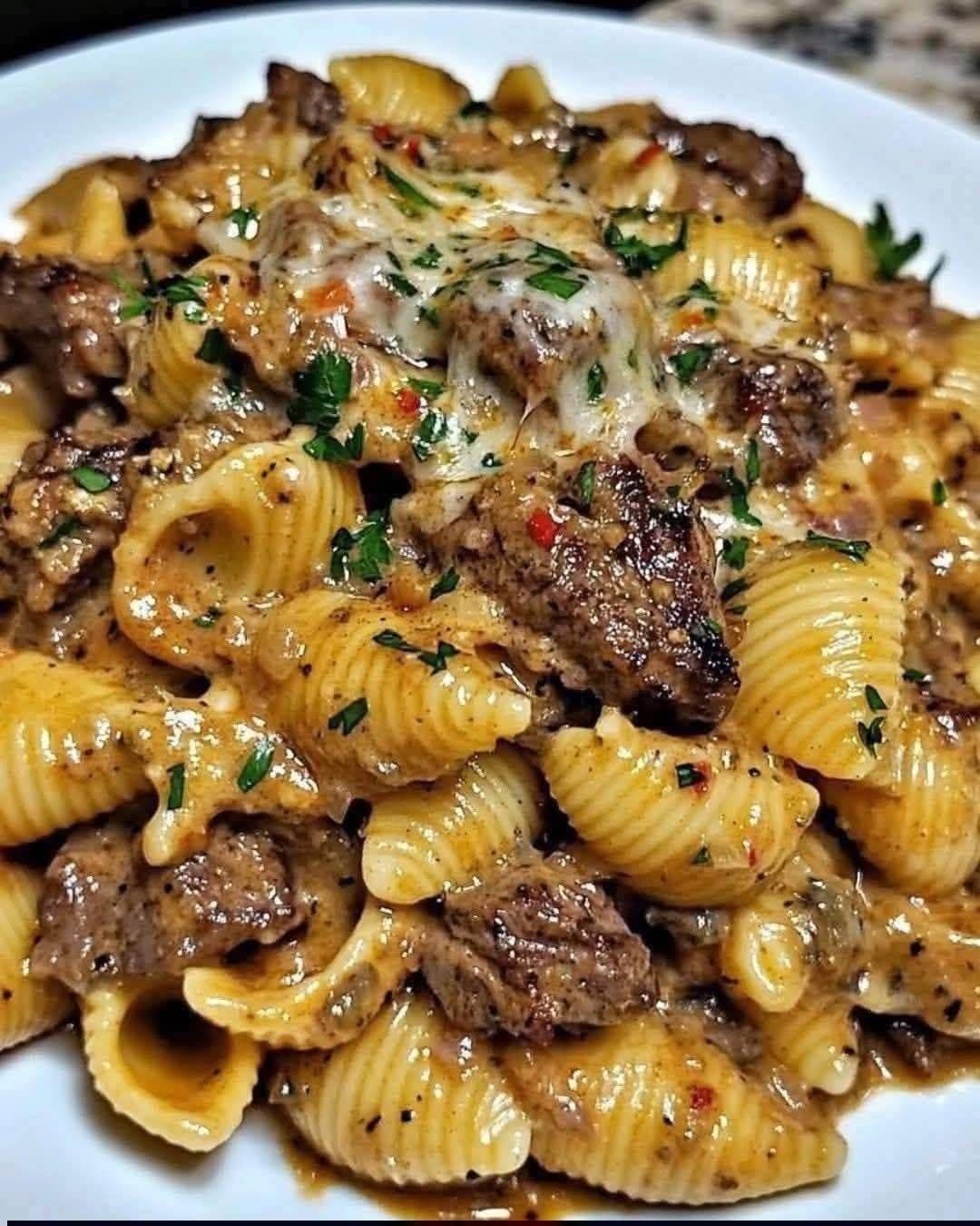 Creamy Paprika Steak Shells