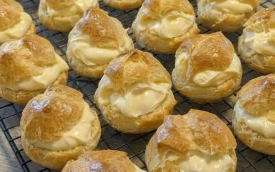 Cream Puffs with Custard Filling