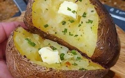 PERFECT BAKED POTATO