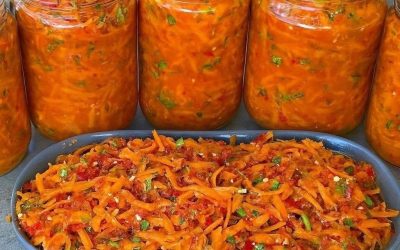 There’s no need to boil it. Everyone who tries it asks for the recipe. Even if you make 100 jars, it’s never enough. Incredibly delicious!