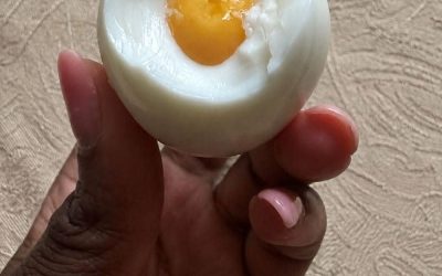 Nutritionists wa:rn that eating eggs every morning can cause…..