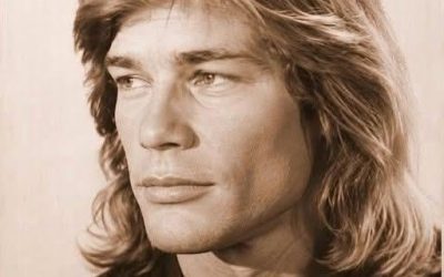 Recognize him? This rare throwback captures a young Hollywood heartthrob long before fame made him a household name